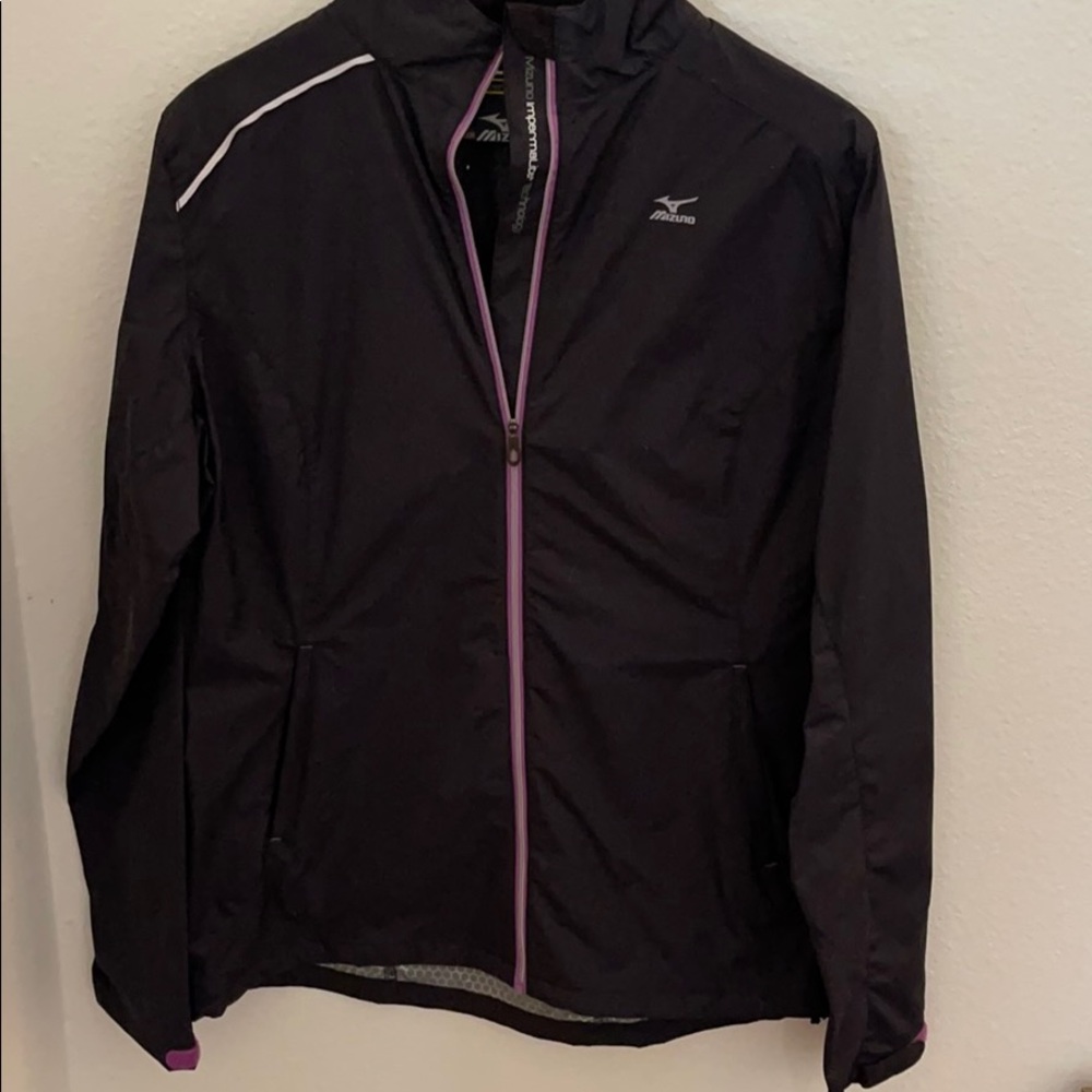 Mizuno wind breaker
